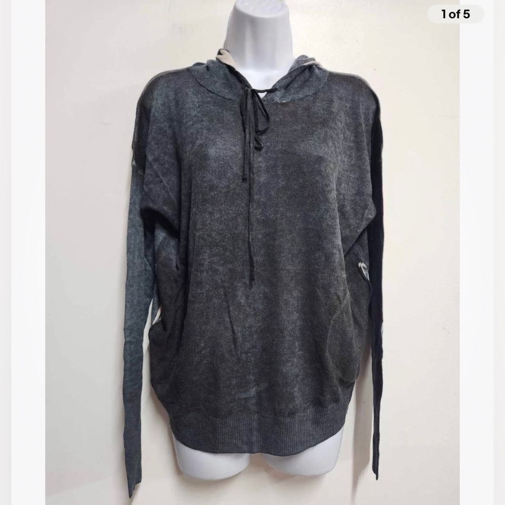 Olivaceous Hooded Jacket Size S. B26